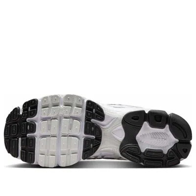 Nike Air Max Moto 2k Sneaker In Silver