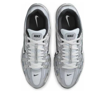 Nike P-6000 Sneaker In Silver
