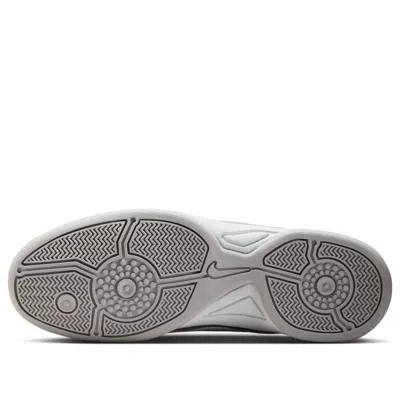 Nike Total 90 Sneakers