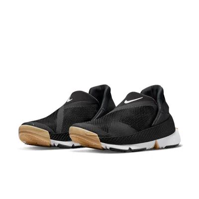 Nike (wmns)  Go Flyease 'black Gum' In Multi