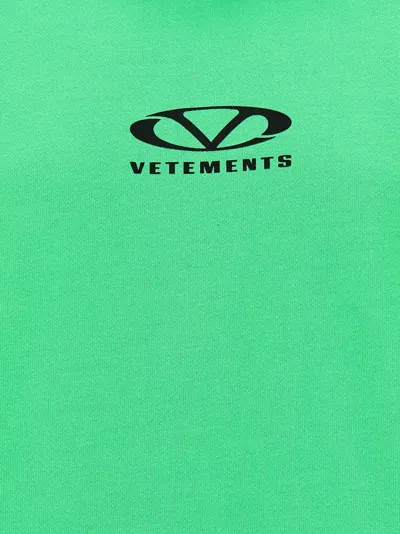 Vetements Oval Logo Hoodie With Drawstring Hood In Green