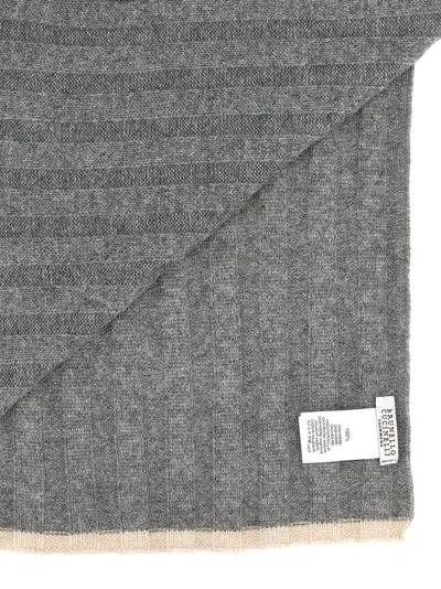 Brunello Cucinelli Ribbed Rectangular Wallet Scarf With Contrasting Edge In Gray