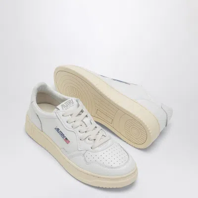 Autry White Leather Medalist Sneakers In White