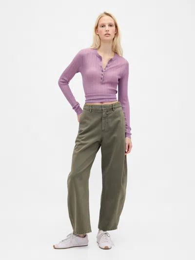 Gap Mid Rise Twill Barrel Pants