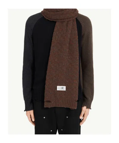 Mm6 Maison Margiela Mm6 By Maison Margiela Textured Ribbed Knit Scarf With Open-hole Detail