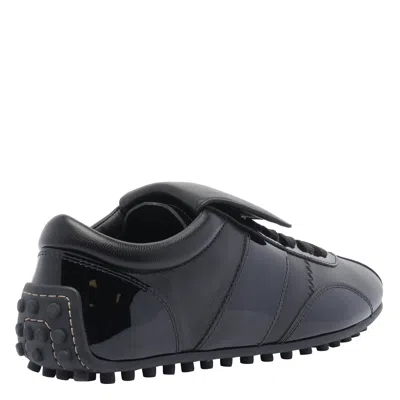 Tod's Round Toe Low-top Casual Shoes