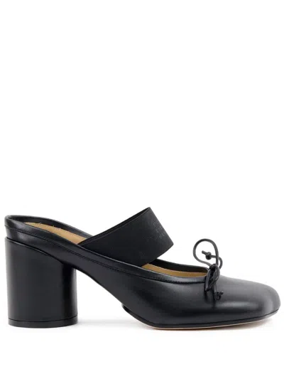 Mm6 Maison Margiela Mm6 By Maison Margiela Anatomical Black Goat Leather Sandals With Bow Detail In Black