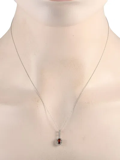 Pre-owned Lb Exclusive 14kt White Gold Garnet Pendant Necklace