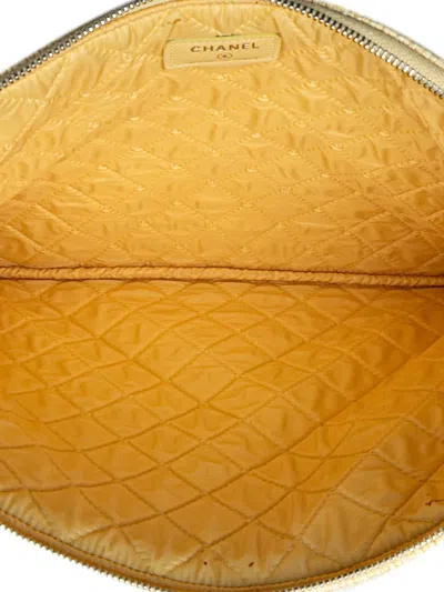 Pre-owned Chanel 2016-2017 Large Raffia Deauville O Case Clutch Bag
