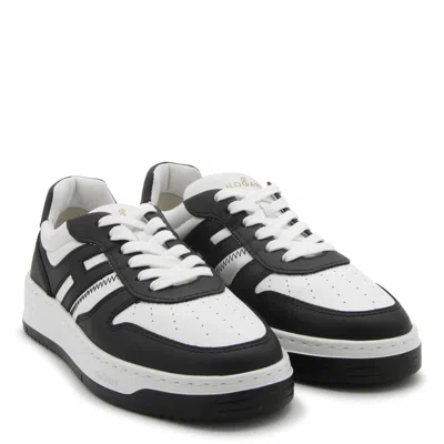 Hogan H630 Sneakers With Rubber Sole And Perforated Detailing In Black