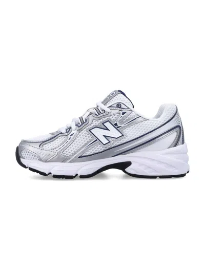 New Balance 740.0