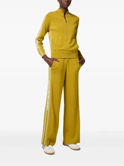 Elisabetta Franchi Tricot Yellow Sweater With Logo In Gold