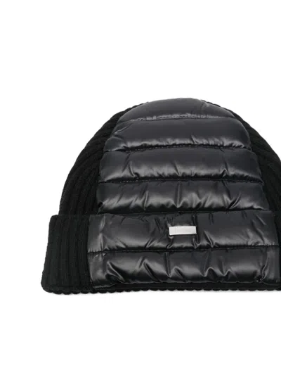 Herno Ultralight Panelled Beanie In Black