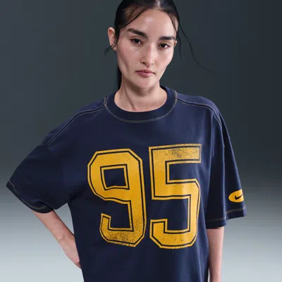 Nike Women's  Sportswear Short-sleeve T-shirt