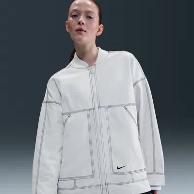 Nike Women's  Sportswear Oversized Graphic Cargo Jacket In White