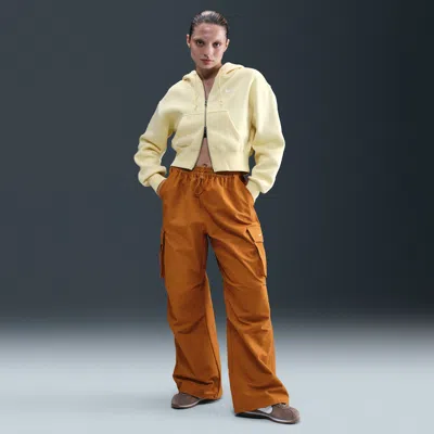 Nike Brown Pocket Trousers In Brown