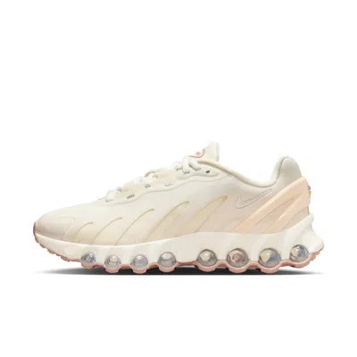 Nike Women's Air Max Dn8 Shoes