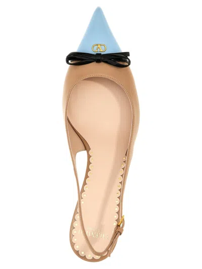 Valentino Garavani  Garavani 'vlogo Signature' Slingback