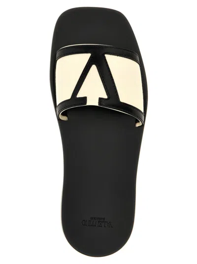 Valentino Garavani Viva Superstar Slide Sandal In Nappa Leather