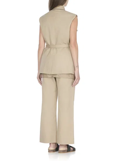 Brunello Cucinelli Vest With Jewel