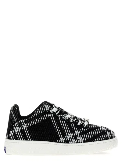 Burberry Dynamic Pattern Sneakers With Comfortable Sole
