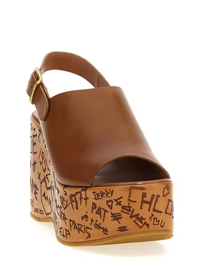 Chloé Maxime Leather Slingback Platform Sandals In Brown