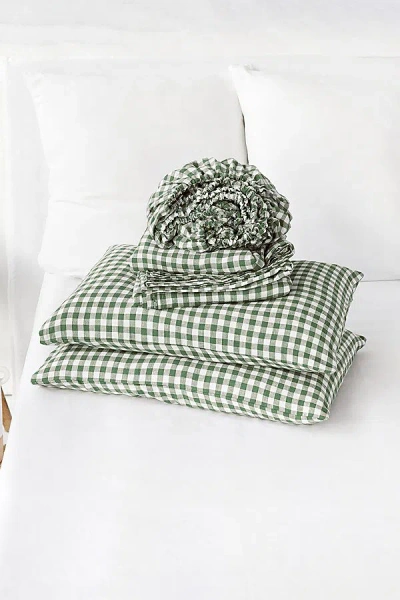 Magiclinen 4-piece Linen Sheet Set In Forest Green Gingham At Urban Outfitters