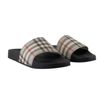 Burberry Beige Check Pool Slides In Gray