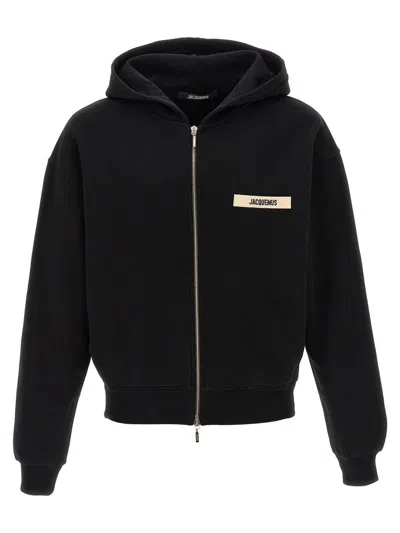 Jacquemus The Gros Grain Zip-up Hooded Sweatshirt In Black