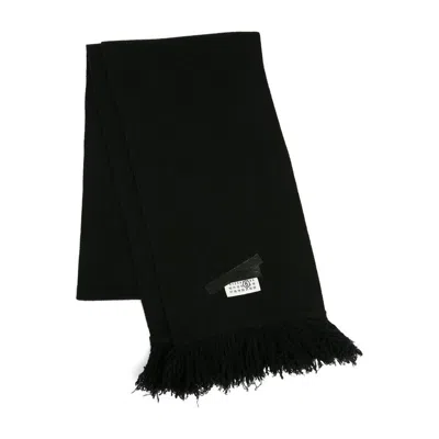 Mm6 Maison Margiela Mm6 By Maison Margiela Black Ribbed Texture Scarf With Fringed Edges In Black