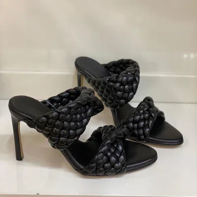 Bottega Veneta The Curve 95 Lambskin Mules With Twisted Intrecciato Straps In Black
