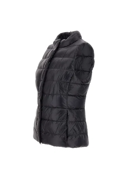 Herno Giulia Vest In Black