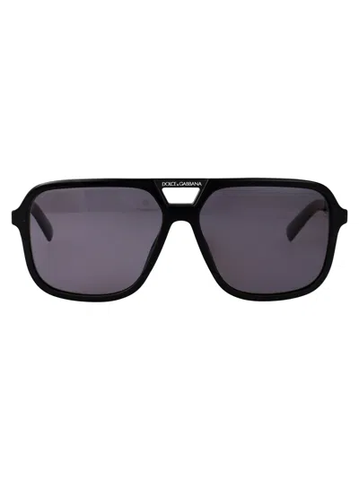 Dolce & Gabbana Squared Sunglasses 0 Dg4354 193481 In Neutral