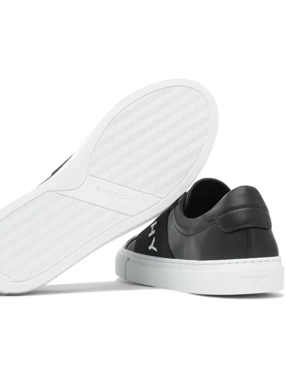 Givenchy Calfskin Leather Sneakers With Printed Logo And Contrasting Sole In Black