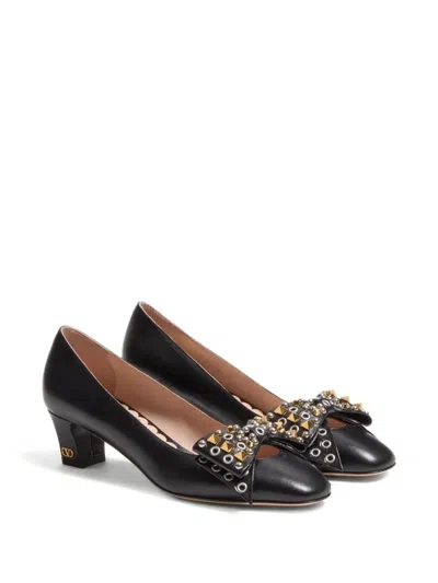 Valentino Garavani Bowow Pump In Kidskin With Studs 45mm Woman Black 40