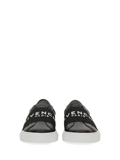 Givenchy Calfskin Leather Sneakers With Printed Logo And Contrasting Sole In Black