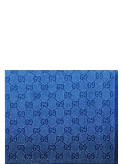 Gucci Gg-motif Towel In Blue