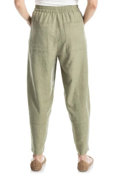 Max Studio Textured Twill Barrel Leg Pants