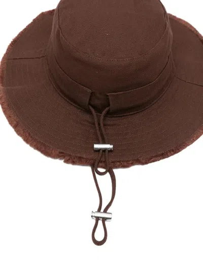 Jacquemus Le Bob Artichaut Bucket Hat In Brown
