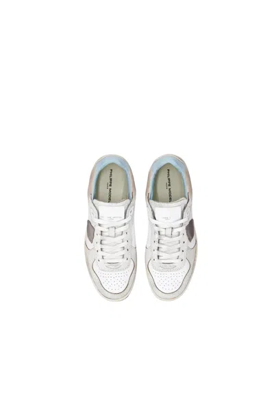 Philippe Model Veau Crackle Blanc Ciel Sneakers