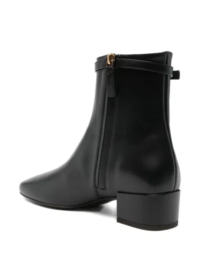 Tod's Low Ankle Boot T. 035 Shoes