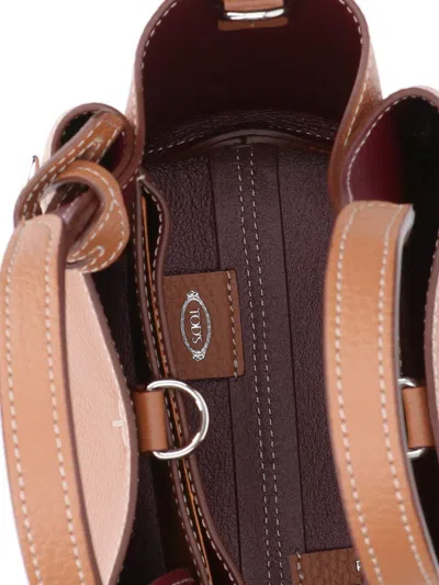 Tod's Structured Pebbled Leather Shoulder Bag