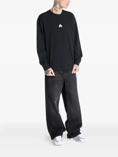 Nike Logo-detail Long-sleeve T-shirt In Black