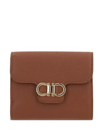 Ferragamo Gancini-plaque Leather Wallet In Brown