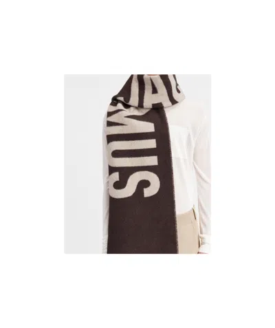 Jacquemus Logo Detailed Fringed Edge Scarf In Black