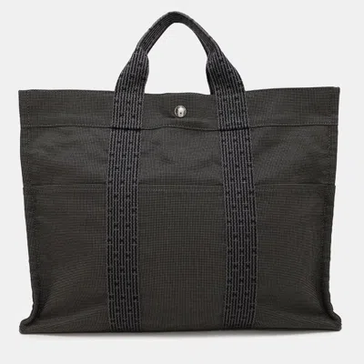Pre-owned Hermes Her Line Mm Gray Canvas Tote