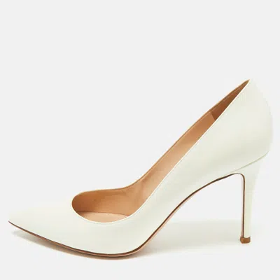 Pre-owned Gianvito Rossi White Patent Leather Plexi Pumps Size 41