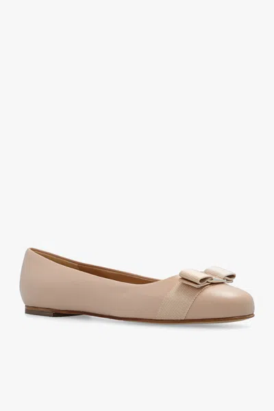 Ferragamo Logo Flat Shoes In Brown