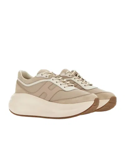 Hogan H696 Chunky Runner Sneakers In Brown