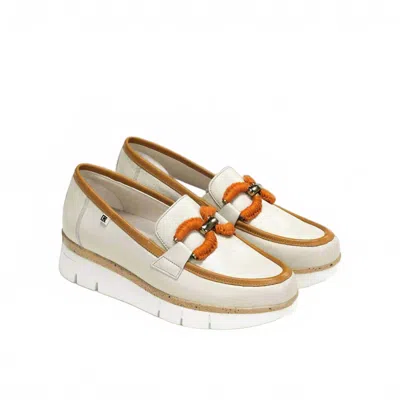 Fluchos Women's Sporty Leather Loafers In Sugar/camel
